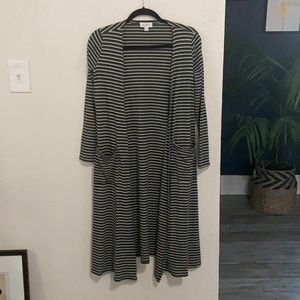 NWOT Lularoe Sarah open-Front Duster Cardigan